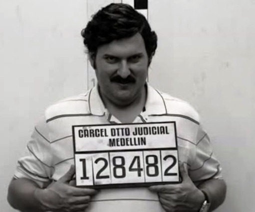 Sale a la venta El libro que inspiró la exitosa telenovela de Telemundo Pablo Escobar, el patrón del mal