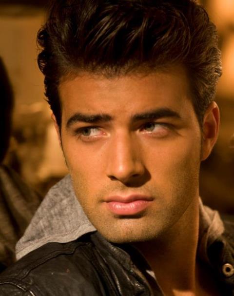 Jencarlos Canela Y Eva Longoria Juntos En Una Serie De NBC