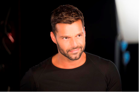 Este es el video «Disparo Al Corazón» de Ricky Martin