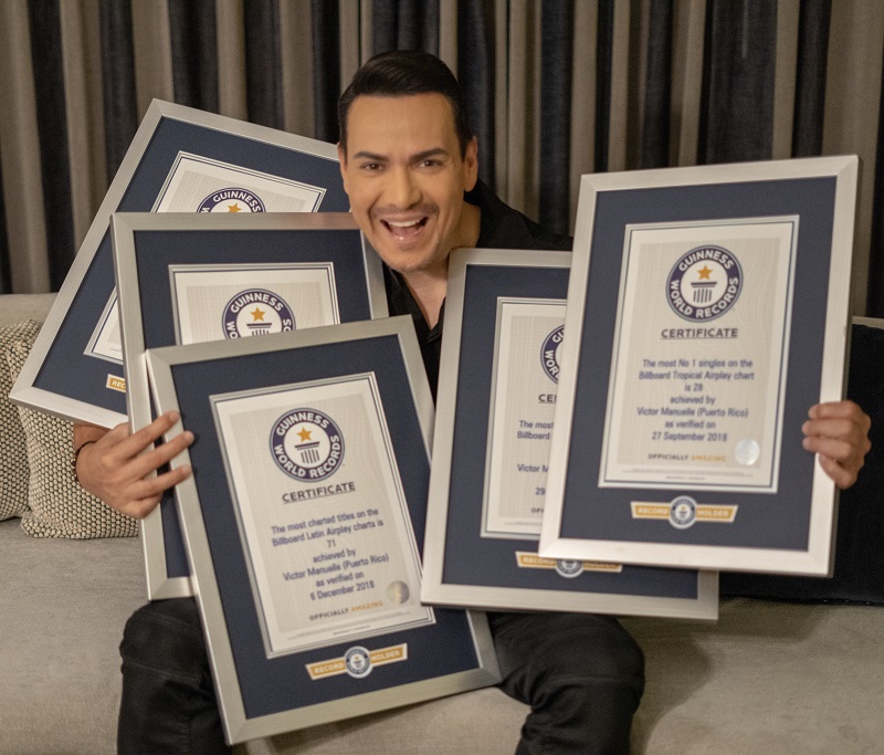 VICTOR MANUELLE CELEBRA GUINNESS WORLD RECORDS™ @GWR_ES 