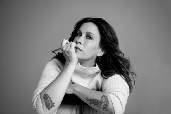 Alanis Morissette To Rock Over 300,000 Virtual Participants
