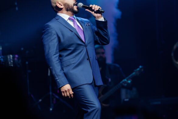 Hoy Estrena «Época Pesada» El Nuevo Talk Show De Lupillo Rivera