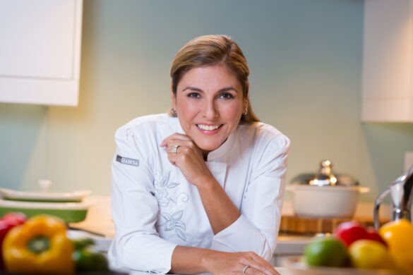 La Reconocida Chef Lorena García Lanza Línea De Postres Caseros @donarosariolatindelights