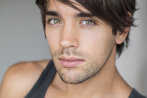 Leo Deluglio Debuta En Netflix Como Protagonista Juvenil De ¿Quién Mató A Sara?