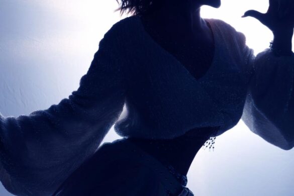 Alejandra Guzmán  Releases A Surprise New Song