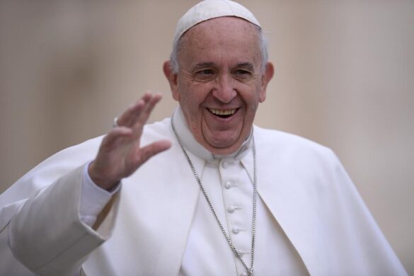 El Papa Francisco Inicia Campaña «De Ti Depende»