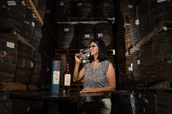 Ron Santa Teresa® Presenta A Su Primera Maestra Ronera
