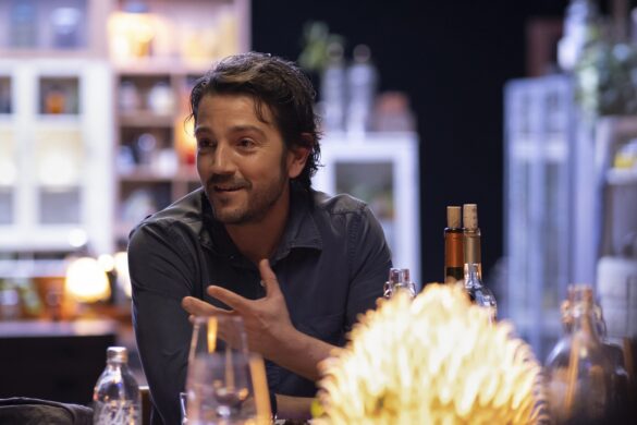Diego Luna En La Segunda Temporada De Pan y Circo