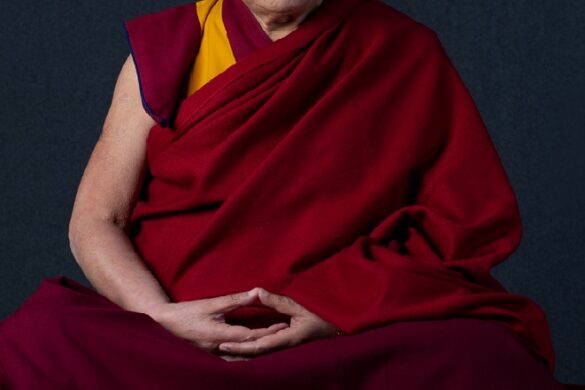 Dalai Lama Offers Inspirational Message At AIHM Conference