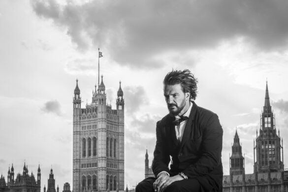 Ricardo Arjona Tour USA 2022 ¨Blanco y Negro¨