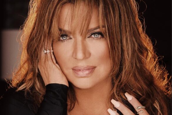 Ednita Nazario La Más Loca, La Más Bella