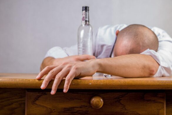 5 Ways to Talk to Your Loved One About Alcoholism