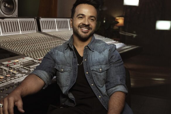 Luis Fonsi Se Une A La  Alzheimer’s Association® #MusicMoments