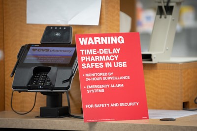 CVS Health Implementa Cajas Fuertes Con Temporizador En Florida