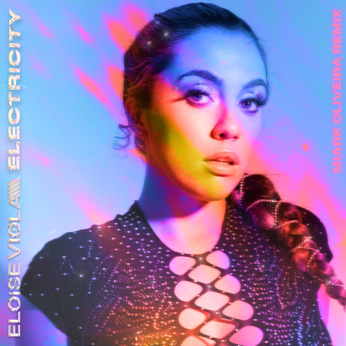 Eloise utiliza su música para transmitir mensajes de amor propio, confianza, salud mental y positividad.