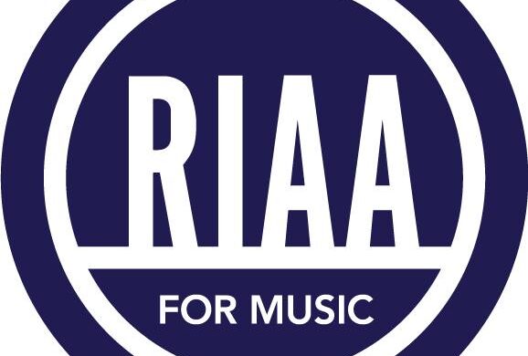 RIAA Reports U.S. Latin Music Revenues Exceed $1 Billon For A Second Consecutive Year