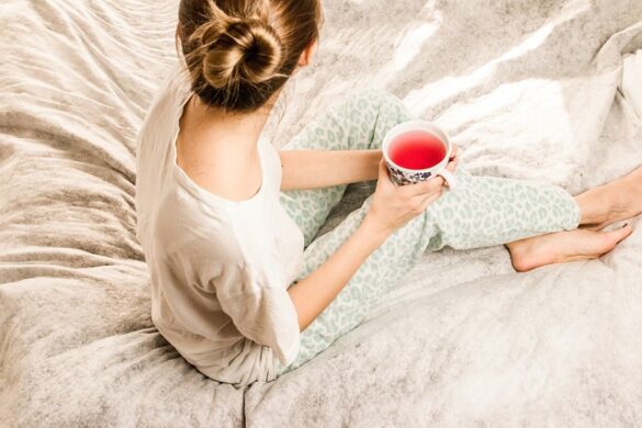 American Workers Feel Guilty For Relaxing On Days Off