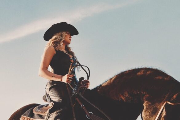 Kat Luna Lanza Su EP, That Girl