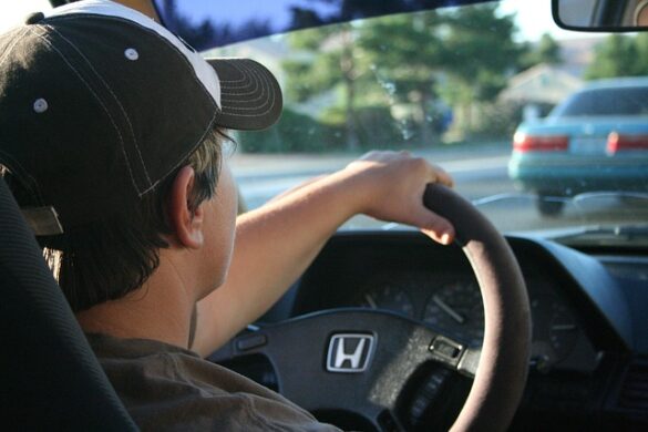 Spring Break: Recursos Para La Seguridad De Conductores Adolescentes