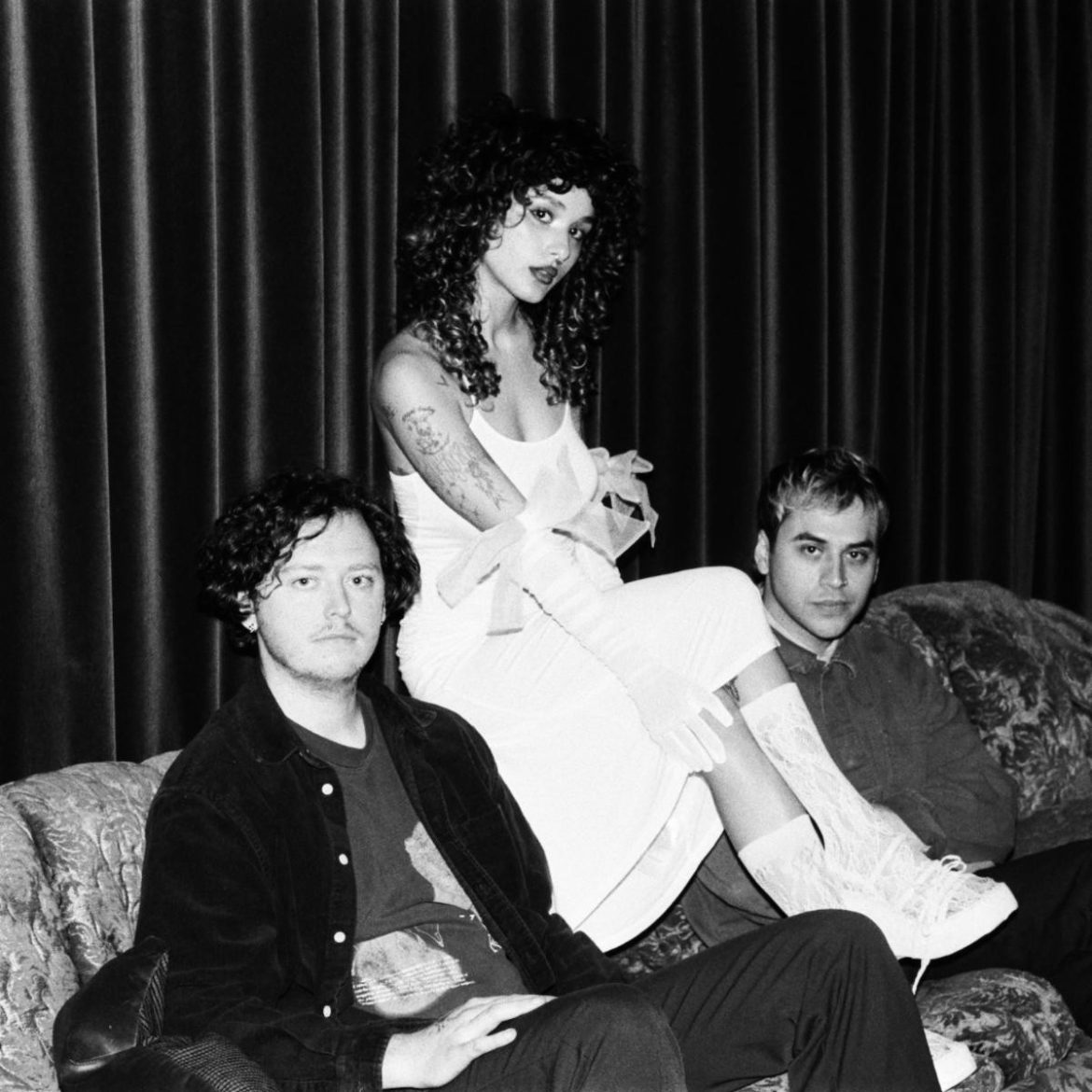 Austin Art-Pop Band Alma Muñeca Announces Debut EP