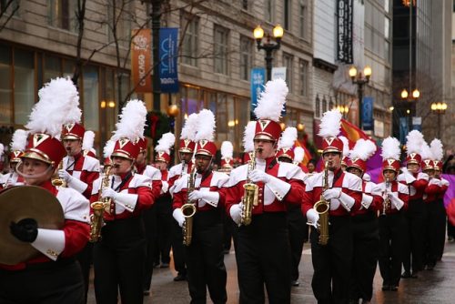 Chicago Thanksgiving Parade Returns For Its 91st Year Chicago Thanksgiving Parade
