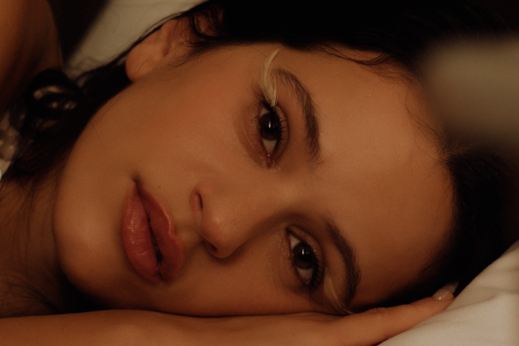 Rosalía Presenta Nuevo Sencillo Y Vídeo De Su Próximo Álbum LUX