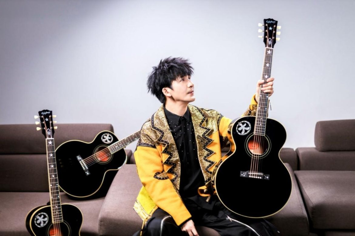 Chinese Pop Icon Wowkie Da And Epiphone Make History With New J‑180