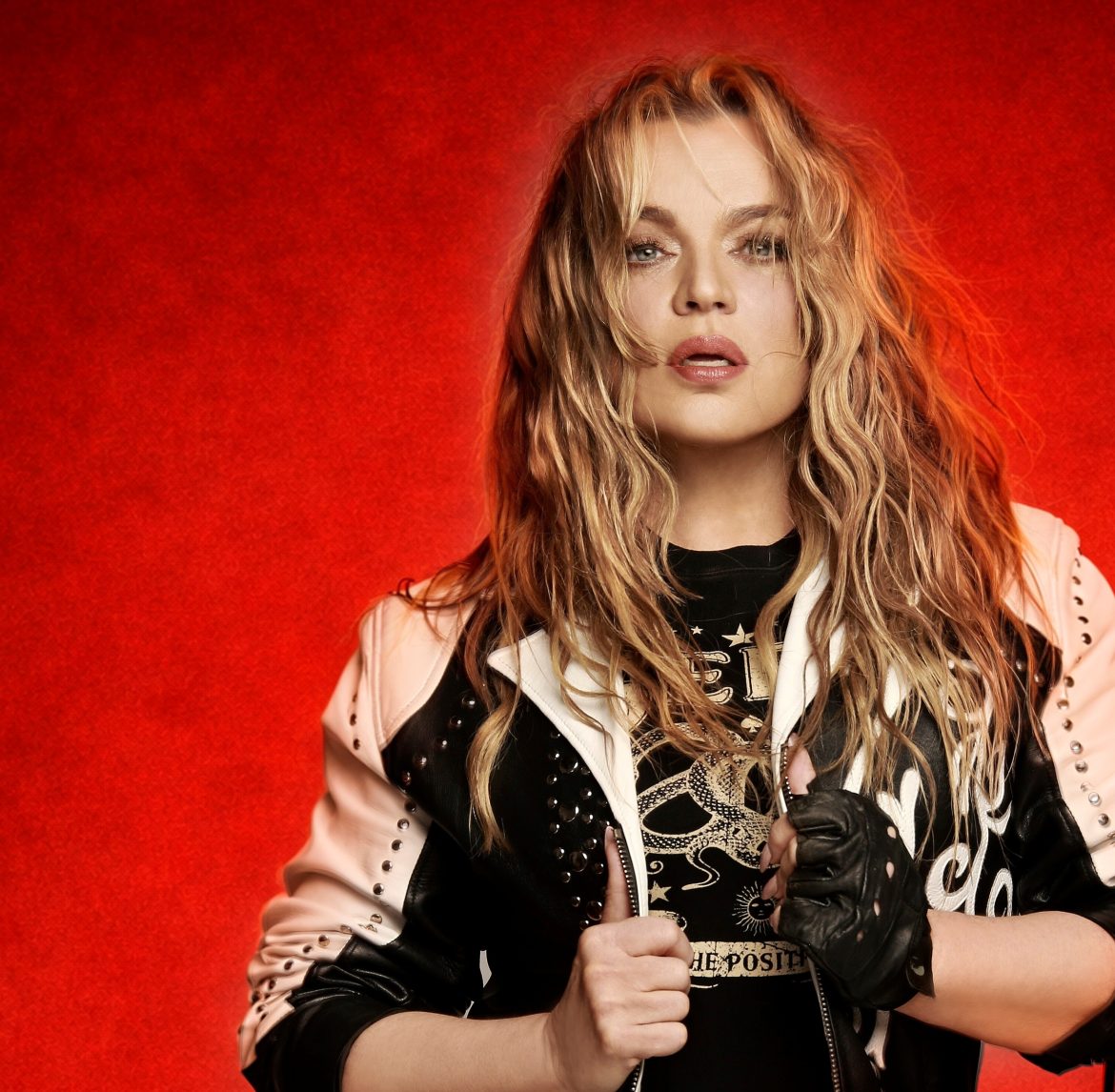 Ednita Nazario en imagen promocional de su nuevo sencillo.