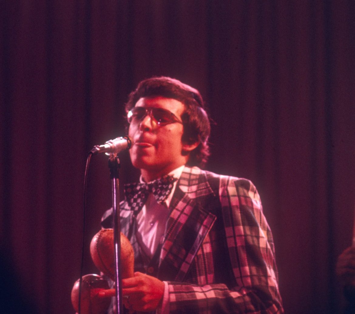 Héctor Lavoe en la portada de su álbum clásico, reeditado en vinilo
