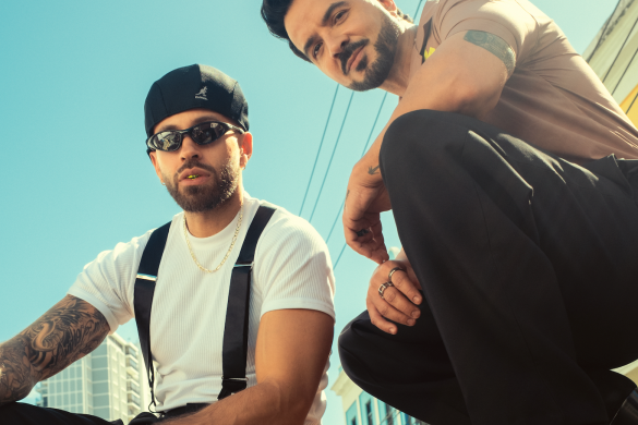 Luis Fonsi And Feid Celebrate Billboard #1 With Their Hit Single “Cambiaré”