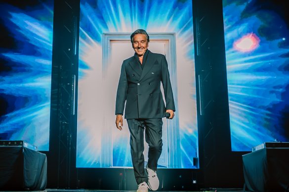 Ricardo Montaner  Arrasa En Latinoamérica